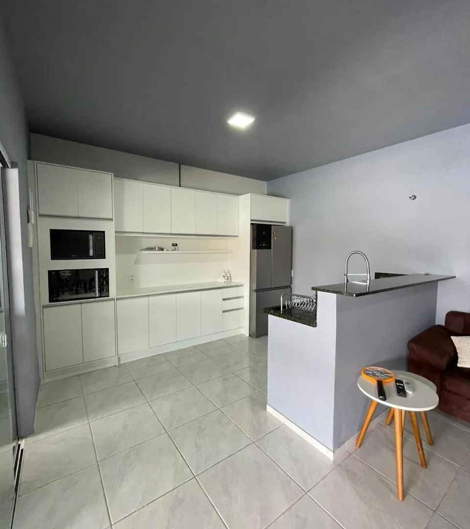 Semesterbostad Recanto Salinas - Casa Alto Padrao A 350Mts Da Praia Balneario Barra do Sul